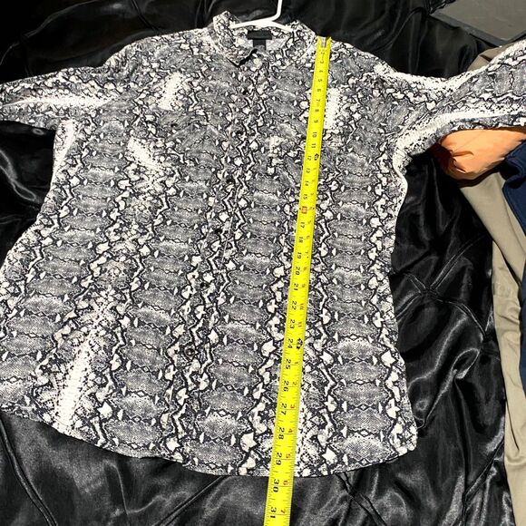 Wrangler Button-Up Shirt Women's XL Gray Snakeskin Print Outdoor Retro Grunge - Picture 6 of 8